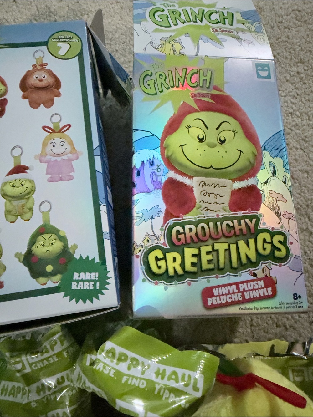 The Grinch Grouchy Greetings Plush Pendant Bundle